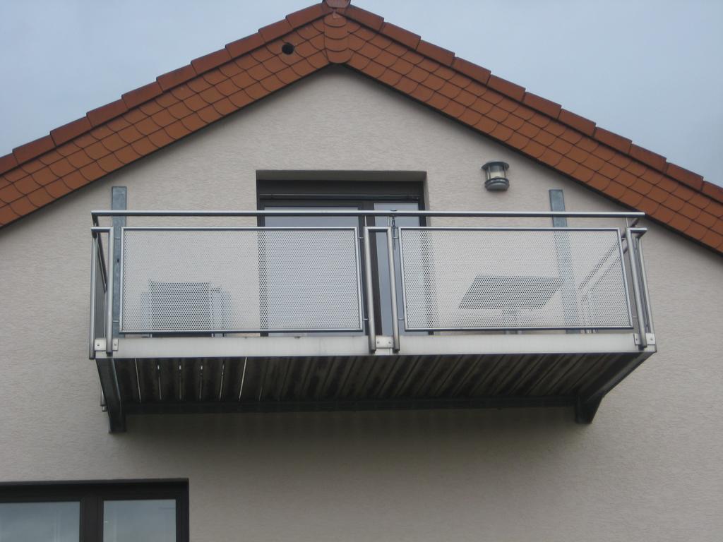 Ferienwohnung Hemmerl Bad Camberg Bagian luar foto
