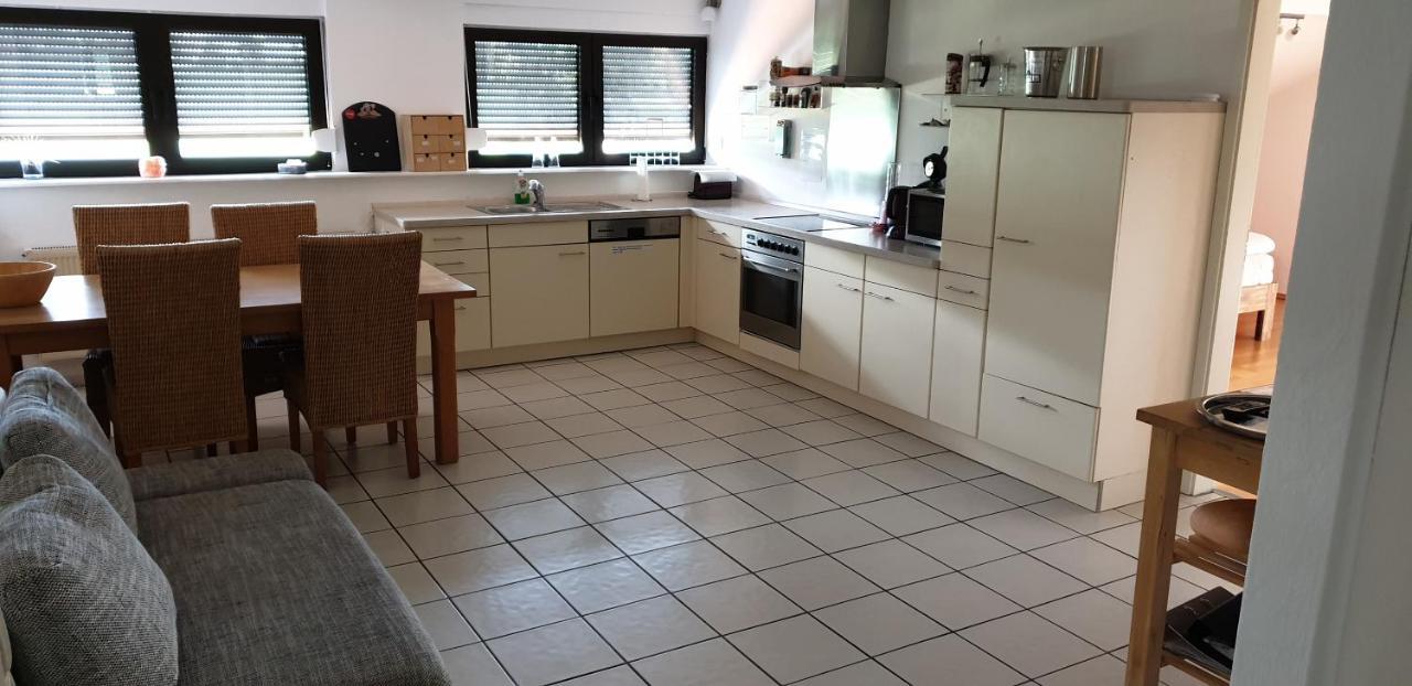 Ferienwohnung Hemmerl Bad Camberg Bagian luar foto