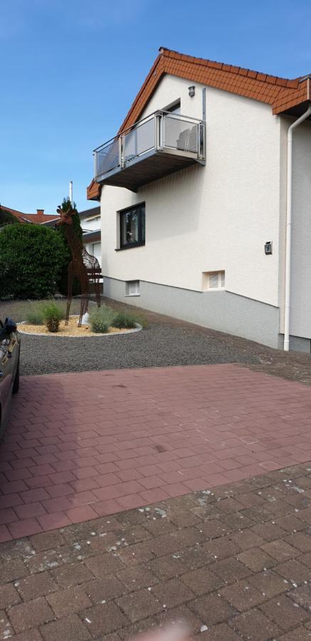 Ferienwohnung Hemmerl Bad Camberg Bagian luar foto